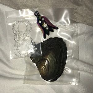 Halloween rainbow ghost with chain and oyster